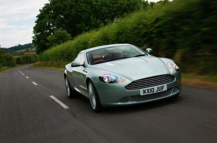 DB9 7